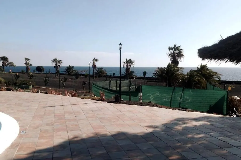 Tuscan Apartment Mit Meerblick Und Sonnenterrasse Costa Teguise