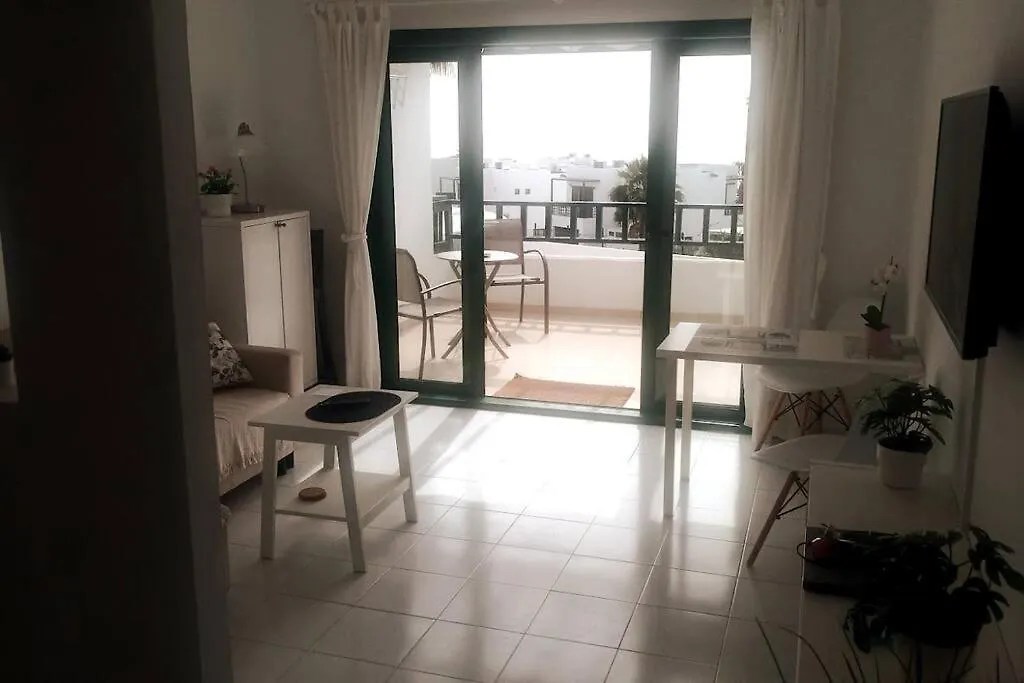 Tuscan Apartment Mit Meerblick Und Sonnenterrasse Costa Teguise 0*,